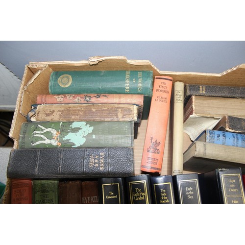 521 - Large collection of books to include antique and later leather bound examples