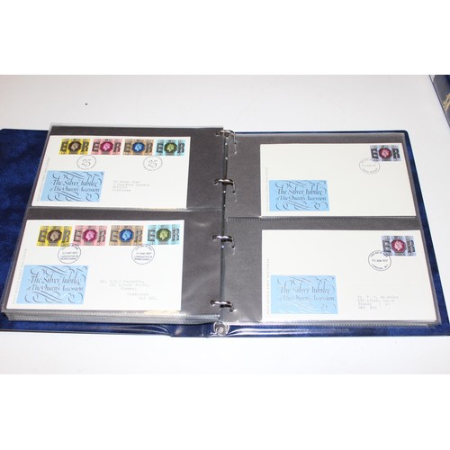 529 - Stamps - Great Britain First Day Covers in 4 blue Stanley Gibbons albums 1969-70 & 1971-1973, volume... 