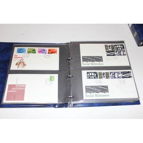 529 - Stamps - Great Britain First Day Covers in 4 blue Stanley Gibbons albums 1969-70 & 1971-1973, volume... 