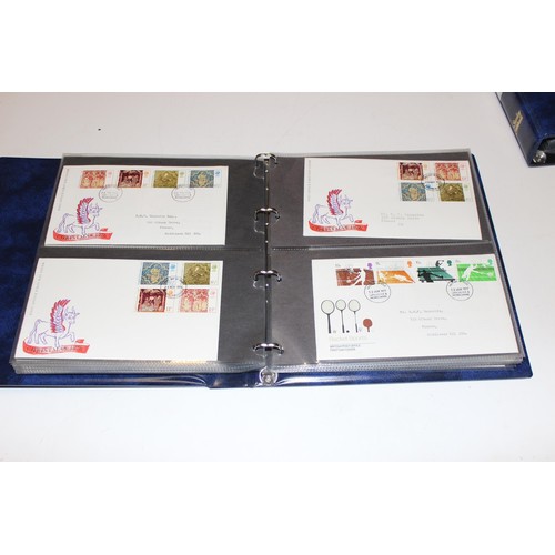 529 - Stamps - Great Britain First Day Covers in 4 blue Stanley Gibbons albums 1969-70 & 1971-1973, volume... 