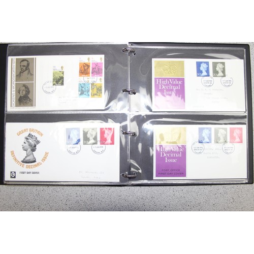 529 - Stamps - Great Britain First Day Covers in 4 blue Stanley Gibbons albums 1969-70 & 1971-1973, volume... 