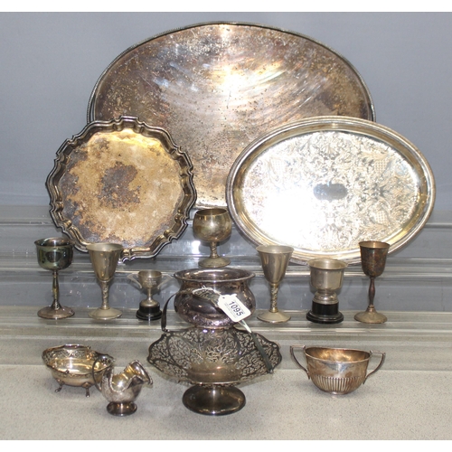 1095 - Qty of antique and later silver plated items to include serving trays, approx 6.6kg gross