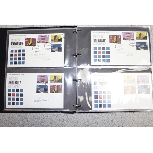 529 - Stamps - Great Britain First Day Covers in 4 blue Stanley Gibbons albums 1969-70 & 1971-1973, volume... 