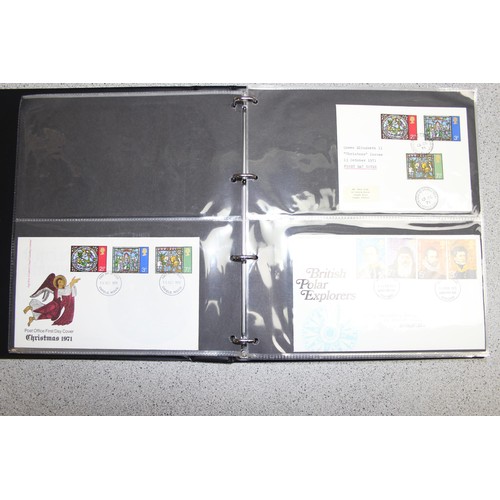 529 - Stamps - Great Britain First Day Covers in 4 blue Stanley Gibbons albums 1969-70 & 1971-1973, volume... 