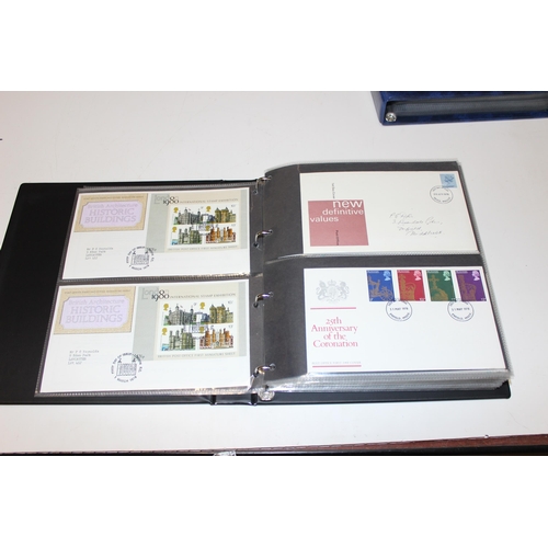 530 - Stamps - Great Britain First Day Covers in 2 blue Stanley Gibbons albums, 1978-81 & 1981-1989, volum... 