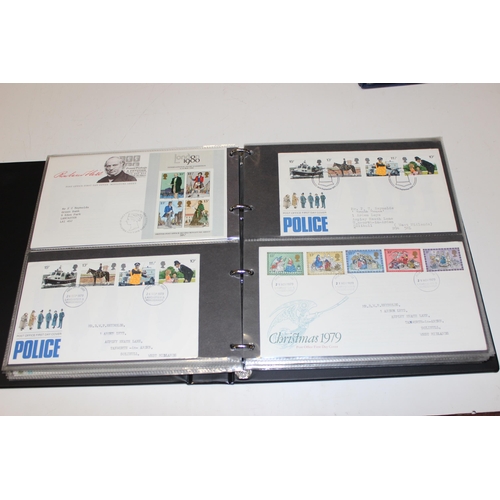 530 - Stamps - Great Britain First Day Covers in 2 blue Stanley Gibbons albums, 1978-81 & 1981-1989, volum... 