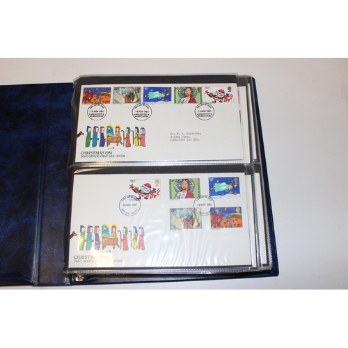 530 - Stamps - Great Britain First Day Covers in 2 blue Stanley Gibbons albums, 1978-81 & 1981-1989, volum... 