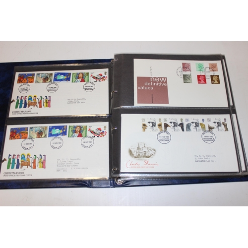 530 - Stamps - Great Britain First Day Covers in 2 blue Stanley Gibbons albums, 1978-81 & 1981-1989, volum... 