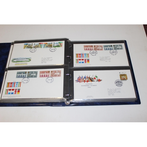 530 - Stamps - Great Britain First Day Covers in 2 blue Stanley Gibbons albums, 1978-81 & 1981-1989, volum... 