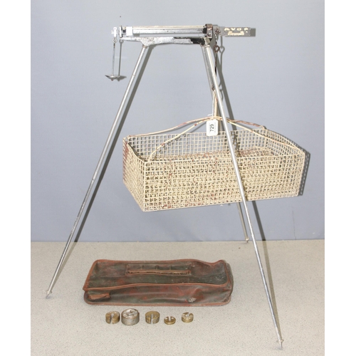 729 - Unusual set of vintage portable angling weighing scales, approx 84cm when built