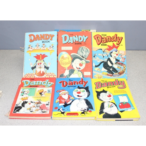 533 - Qty of vintage Dandy children's annuals, ranging from 1969-1992, books to incl Barbie, Victor, Charl... 