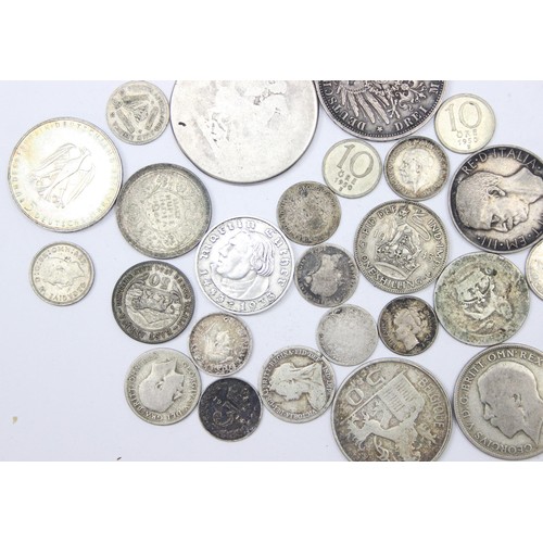 1254 - A large qty of assorted mixed world and British coins, all with silver content, 19th & 20th century,... 