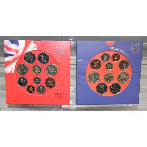 1299R - Great Britain & Northern Ireland Brilliant Uncirculated coinage sets, 9 BU coin sets in folders, dat... 