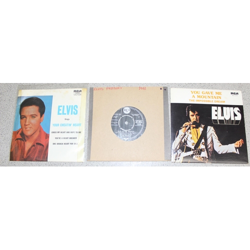 614 - Assorted vintage Elvis Presley 7