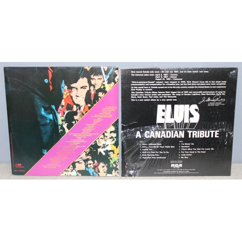 616 - Elvis Presley: 2 x 1978 coloured vinyl albums, to incl double pink pressed vinyl album '40 Greatest ... 