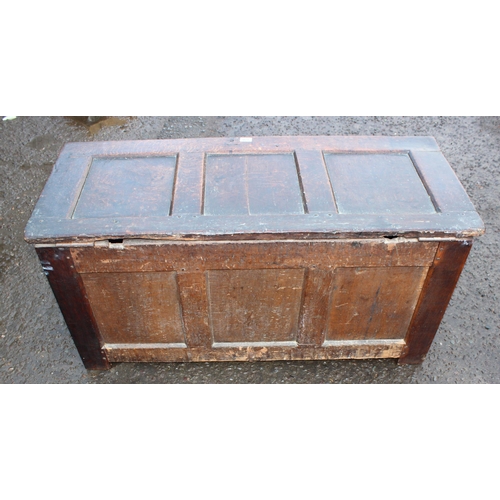 170 - An 18th century panelled oak coffer, approx 125cm wide x 53cm deep x 60cm tall