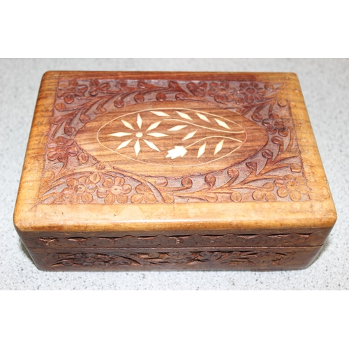 295 - 14 interesting wooden boxes and treen to include a carved wooden boot, cutlery box and jewellery box... 