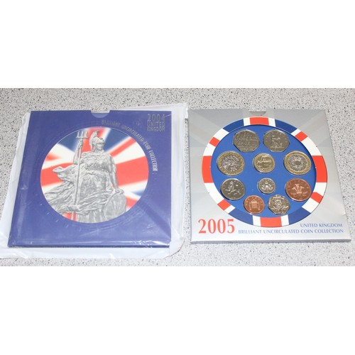 1218 - Great Britain & Northern Ireland Brilliant Uncirculated coinage sets, 9 BU coin sets in folders, 200... 