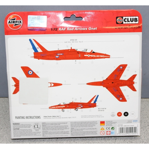 1506 - 2 Airfix model kits, Red Arrow and an Aston Martin DB5 and a Tonka toy helicopter (3)