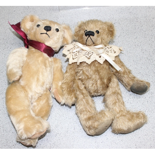 1511 - 2 vintage mohair teddy bears, to incl 'Bertie' made by Deans for Past Times