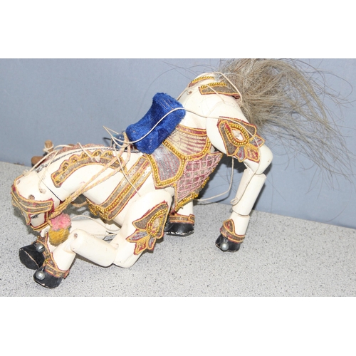 1520 - A vintage painted wooden horse puppet, possibly Indian, approx 35cm wide