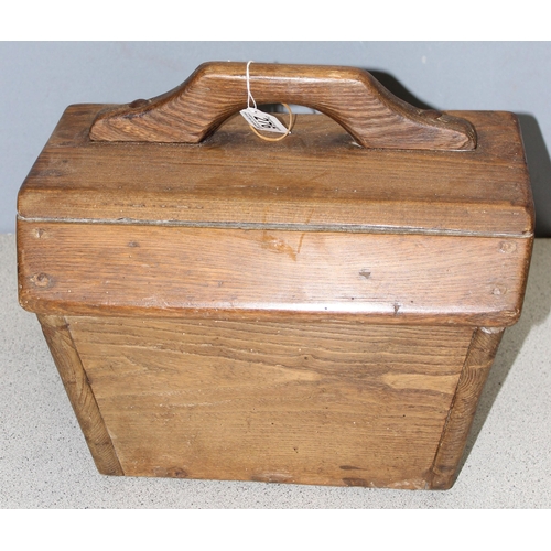 276 - Vintage wooden scoop, possibly for grain, approx 32cm H