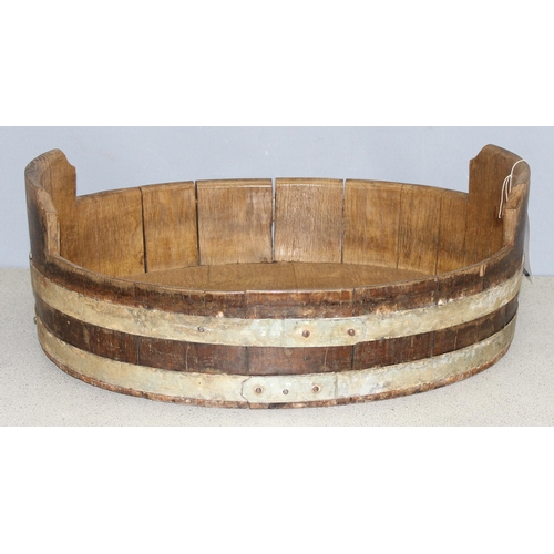 277 - Large coopered-oak wash tub, approx 71cm x 56cm