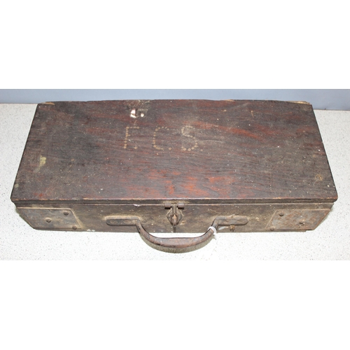 809 - 2 vintage tool boxes with contents to incl sockets, chisels and other woodworking tools