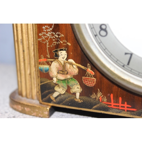 1318 - Small wooden cased Chinoiserie 8-day mantel clock by Smith's, approx 13.5cm H