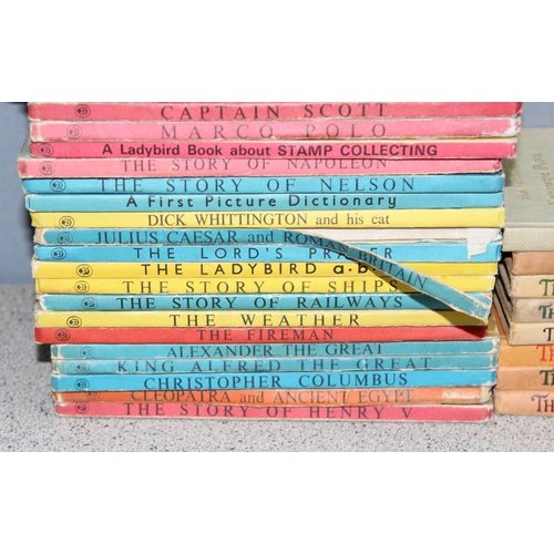 510 - Qty of vintage and later children's books to incl Ladybird and Beatrix Potter