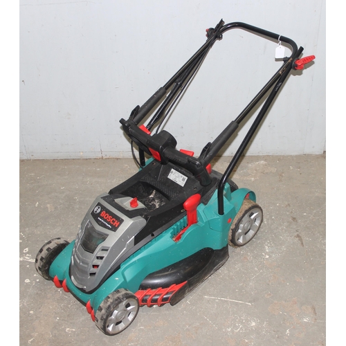 811 - A Bosch Rotak 43 Li Ergoflex 36V cordless rotary lawnmower powered by lithium ion battery including ... 