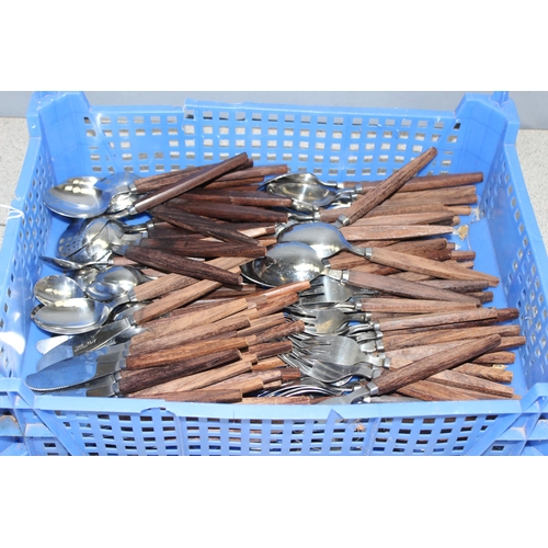 1024 - Qty of vintage Argy stainless steel wooden-handled cutlery, approx 2.8kg gross