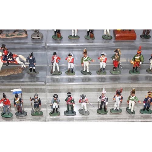 1528 - Qty of vintage and later diecast lead figures, mostly soldiers/military themed to incl DelPrado, Bri... 