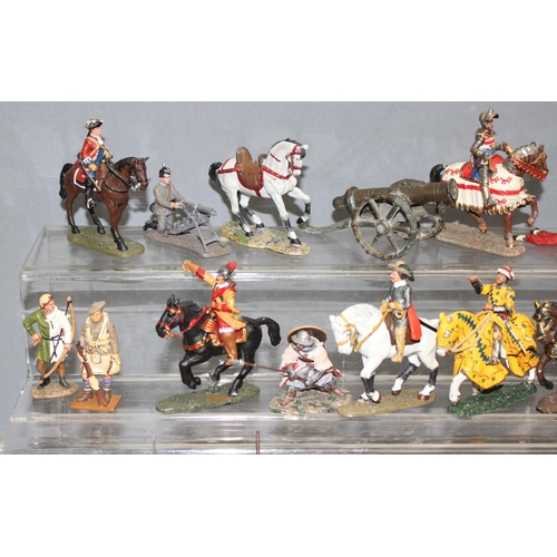 1538 - Qty of diecast lead figures, mostly soldiers, by Delprado ltd