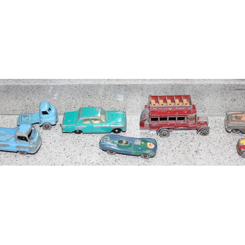 1553 - Qty of vintage diecast toy vehicles to incl Dinky, Lesnay, Corgi etc