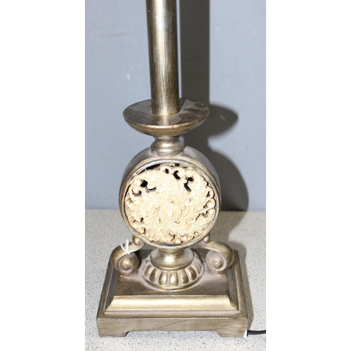 255 - Classical style table lamp with oak leaf motif, approx 75cm tall