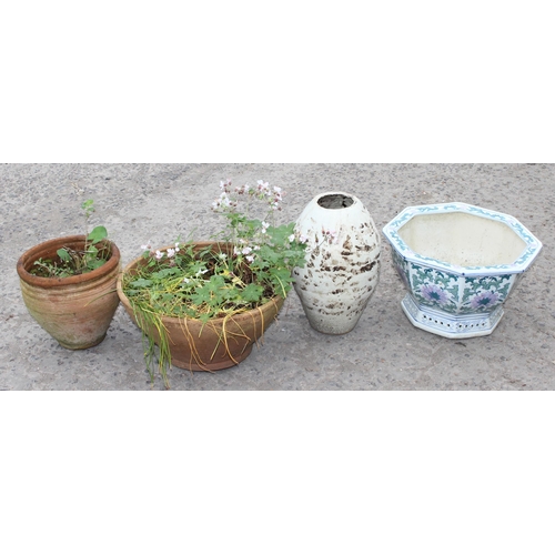 324 - 4 assorted garden pots, largest approx 36cm tall