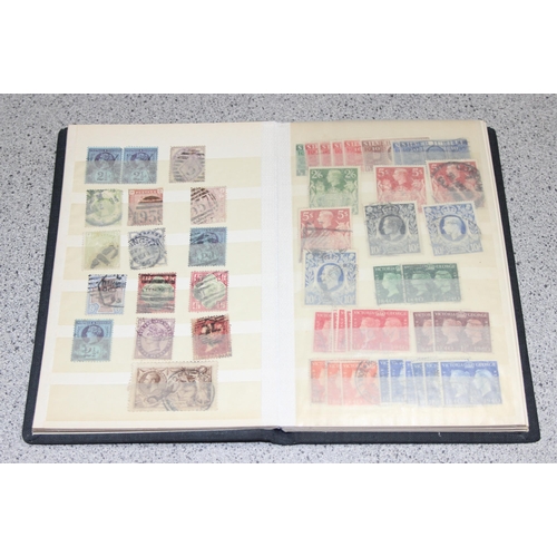 539 - Stamps - GB QV onwards in small stock book