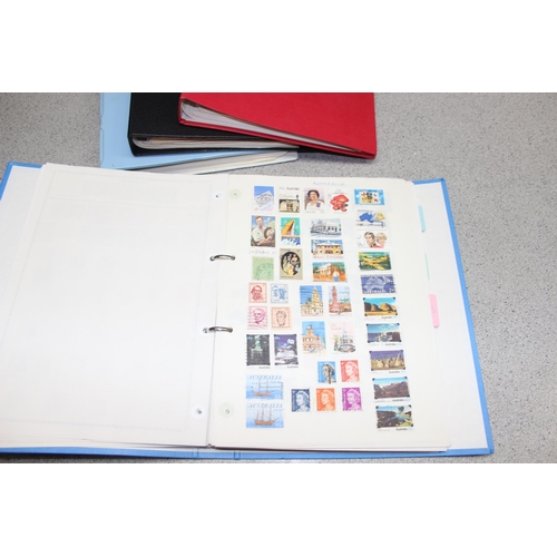 546 - Stamps - Box, World collection in 6 binders