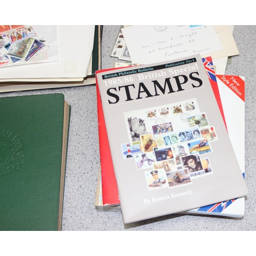 550 - Stamps - GB Box all sorts with catalogues