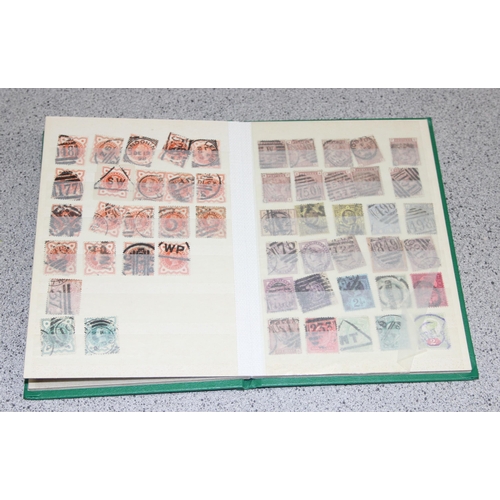 554 - Stamps - GB QV/EDV11 in small stock book, Mixed Condition