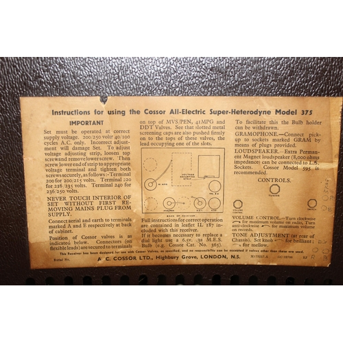 752 - Vintage Cossor All-Electric Super-Heterodyne Model 385 radio/gramophone