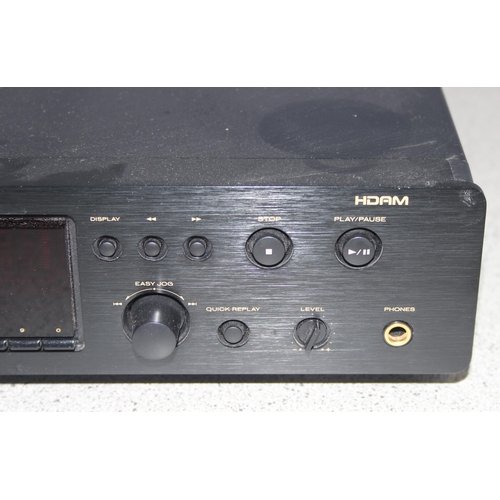 760 - Marantz CD7300 CD player