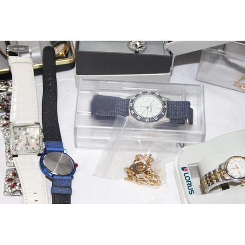 1340 - A large qty of assorted vintage and later watches, some boxed