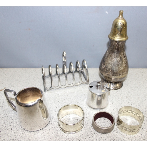 1073 - Mixed silver-plated items to incl serving tray with galleried edge, toast rack P&O mustard pot with ... 