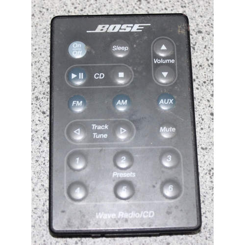 766 - Bose Wave Radio/CD plater Model No. AWRC3G