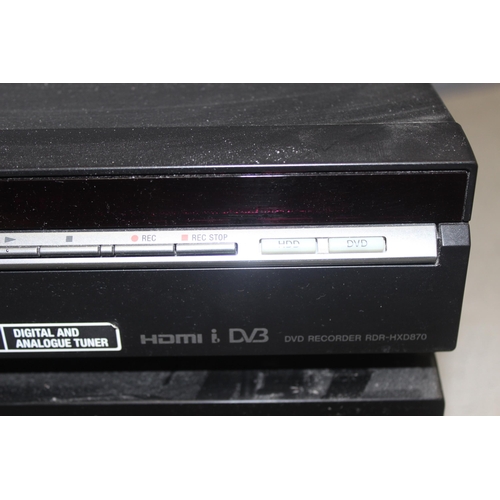 767 - Sony DVD recorder RDR-HXD870 and a Sony stereo amplifier TA-FE370 (2)