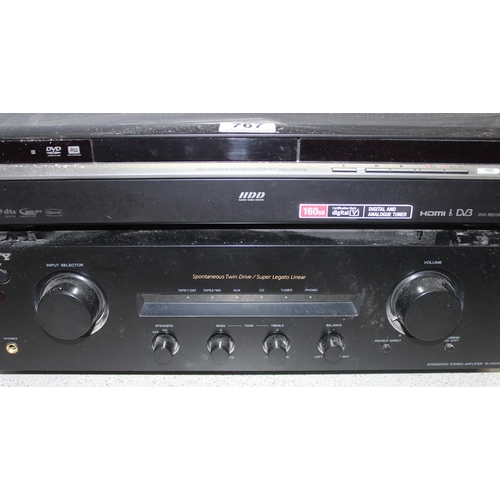 767 - Sony DVD recorder RDR-HXD870 and a Sony stereo amplifier TA-FE370 (2)