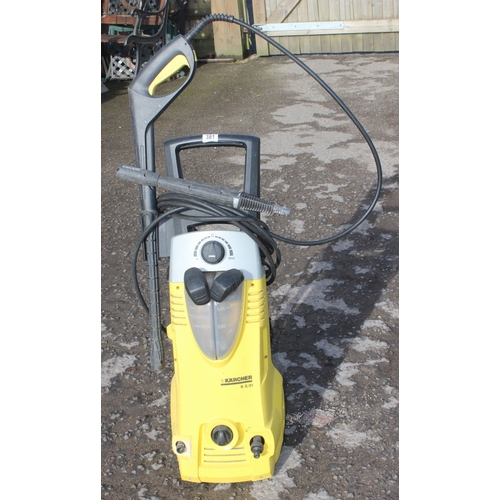 381 - A Karcher K6.91 pressure washer with 9m hose and twin detergent tank