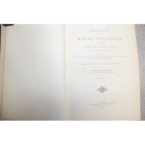 571 - 3 antique volumes of the History of England 1862 and 2 volumes of Illustrations of English & Scottis... 